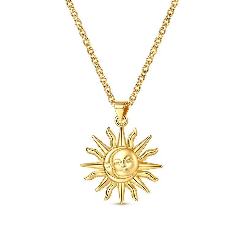 Colar com pingente de sol e lua crescente com rosto esculpido em prata dourada