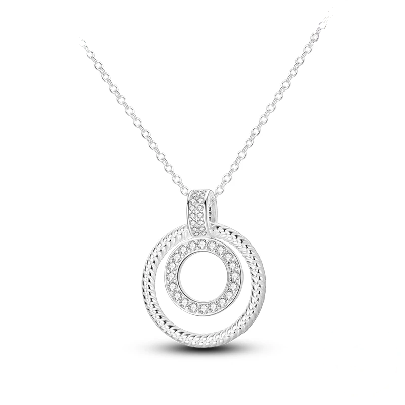 Colar em prata com pendente de círculos concêntricos cravejado de zircónias
