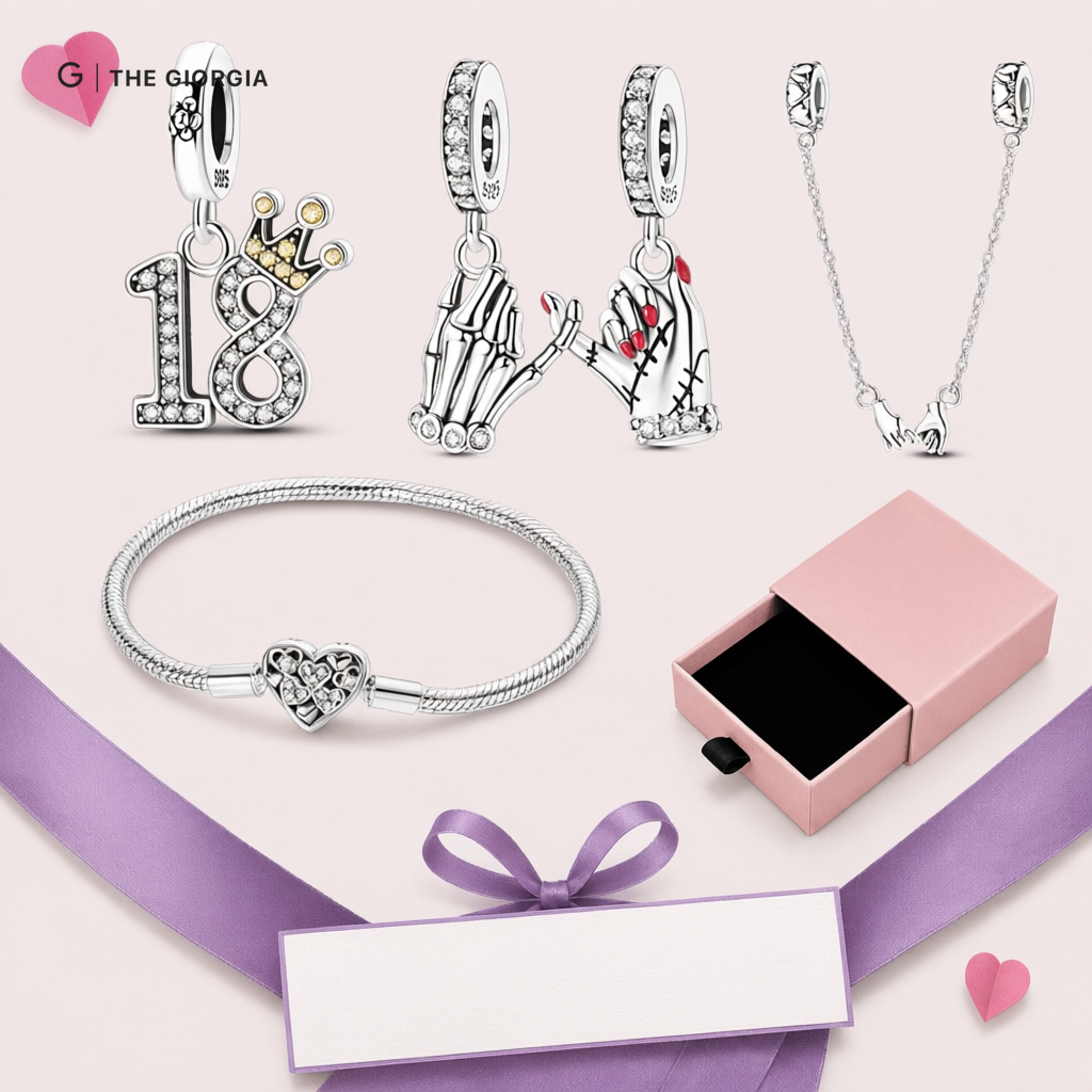 Conjunto de pulseira de prata com berloques de coroa 18 e mãos entrelaçadas, fecho de coração com zircónias