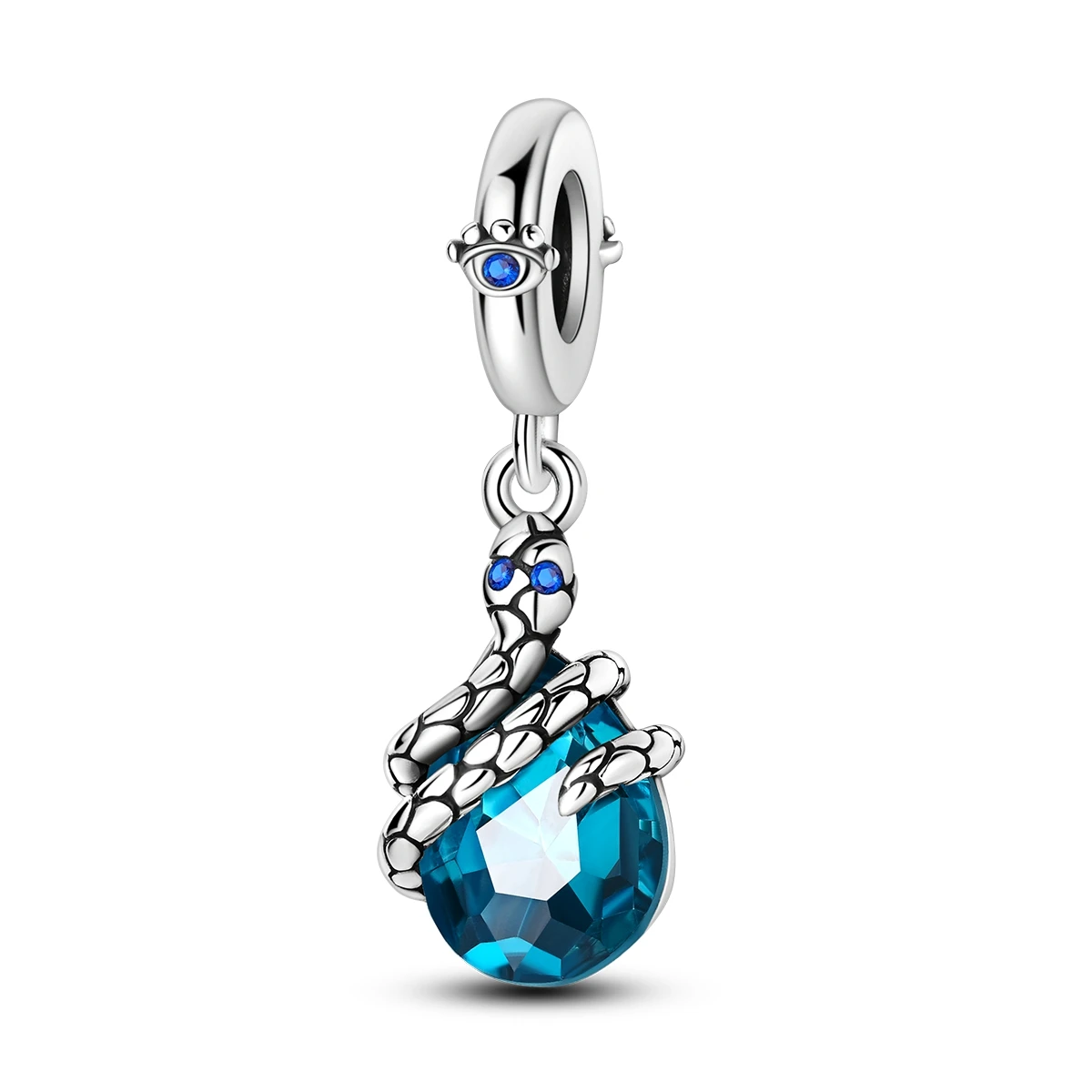 Berloque de prata com serpente enrolada em cristal gota azul e detalhe de olho místico na argola