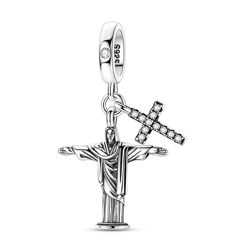 Charm em prata com miniatura do Cristo Redentor e cruz cravejada de zircónias