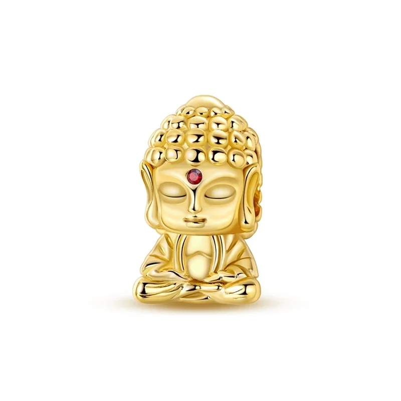 Berloque de Buda em prata com zircónia vermelha na testa, em pose de meditação.